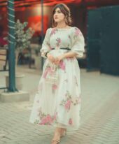 Anvi +971551139502