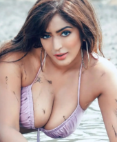 Jasleen +971522491202